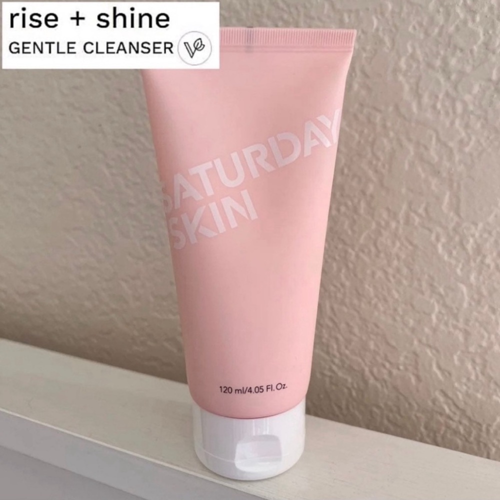 New Saturday Skin Rise + Shine Gentle Cleanser Face Wash 4.05 fl oz